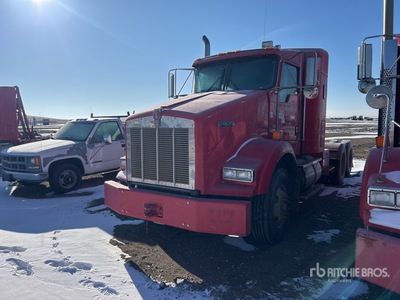 2015 Kenworth T800 Sleeper Prime Mover (Inoperable)