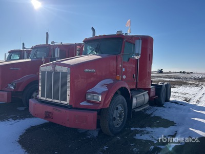 2015 Kenworth T800 Sleeper Prime Mover (Inoperable)