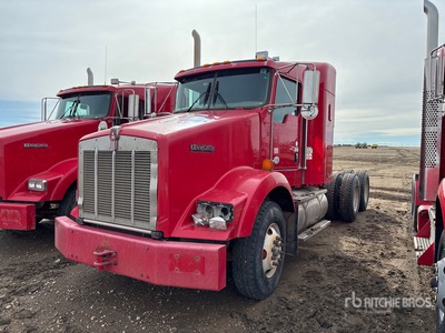 2013 Kenworth T800 6x4 T/A Sleeper Truck Tractor (Inoperable)