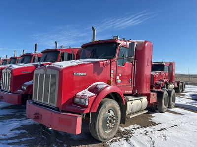 2013 Kenworth T800 T/A Sleeper Truck Tractor