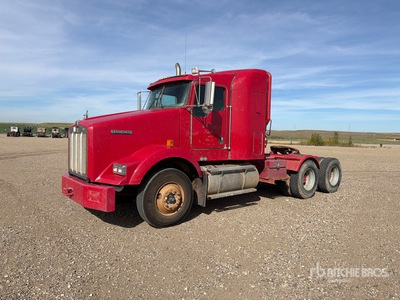2015 Kenworth T800 6x4 T/A Sleeper Truck Tractor