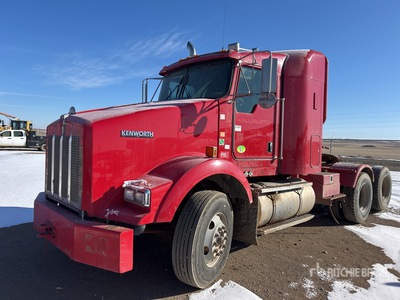 2015 Kenworth T800 T/A Sleeper Truck Tractor