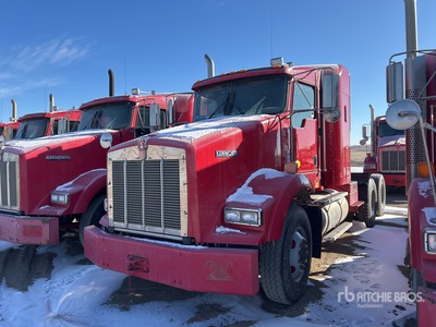 2015 Kenworth T800 T/A Sleeper Truck Tractor