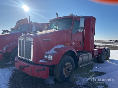 2015 Kenworth T800 Sleeper Prime Mover (Inoperable)