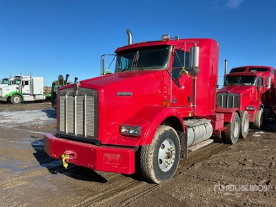2015 Kenworth T800 Sleeper Truck Tractor