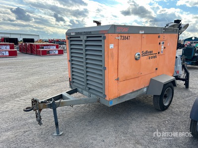 2018 Sullivan D375PHJD4AF 375 cfm Mobile Air Compressor