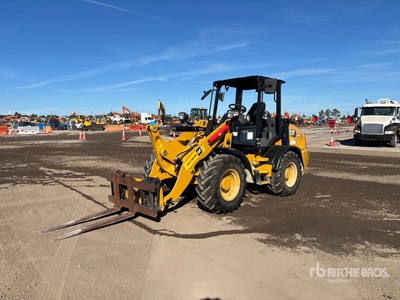 2024 Cat 908 Pala cargadora