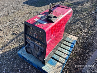 2017 Lincoln Electric 305G 300 A Motor aangedreven lasser