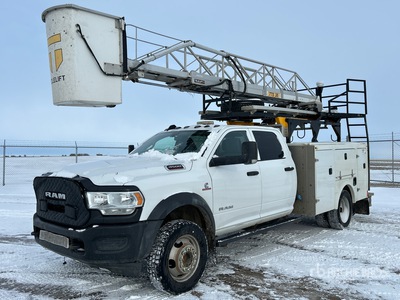 2019 Telelift TTS 36-6G 35 ft on 2019 Ram 4500 4x4 Crew Cab Camion de cubo