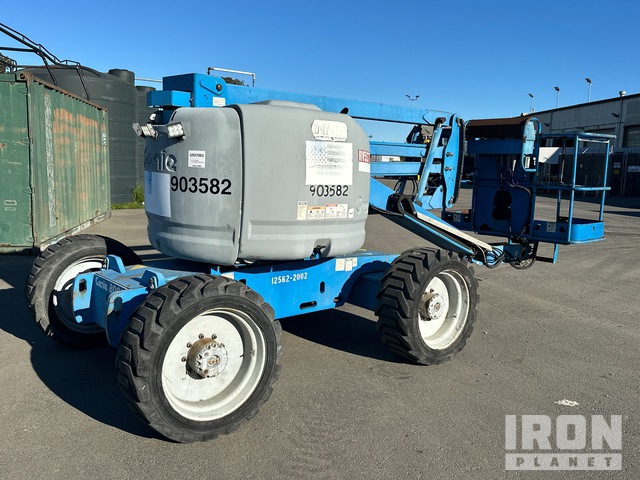 ELEVADOR ARTICULADO 2004 GENIE 4WD Z4525