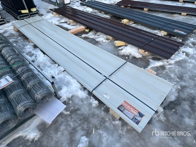 Quantity of (30) White Metal Roof Panels その他 - 店舗 & 倉庫