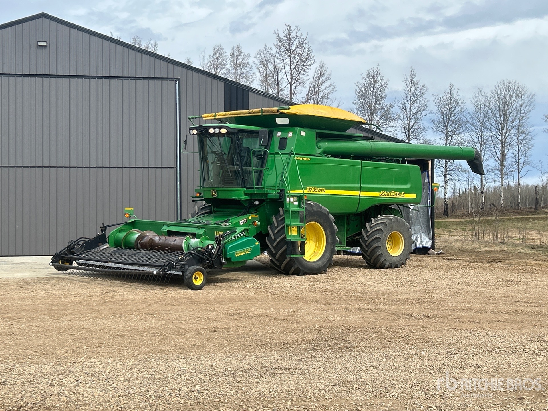 2006 John Deere 9760 STS Premium 4x4 Combine Harvester