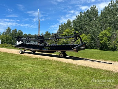 2012 MacDon FD70 40 ft Flex Draper Combine Header