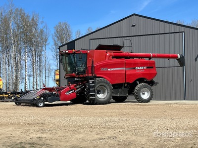 2008 Case IH 7010 Moisonneuse-batteuse