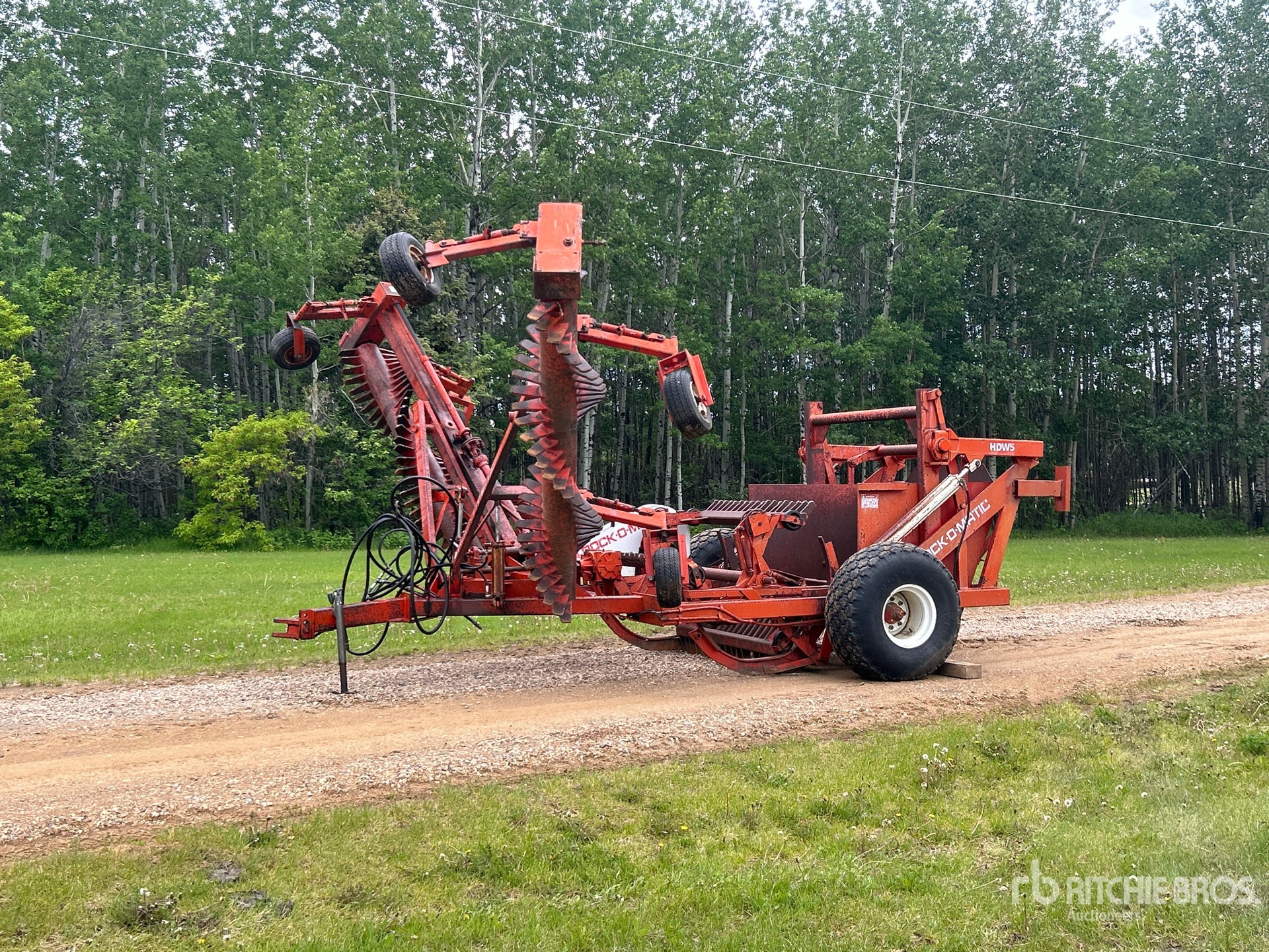 Rock-O-Matic HDW5 60 in Paddle Rock Picker