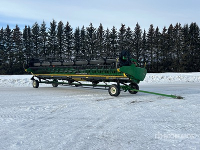 2020 John Deere 735FD 35 ft Flex Draper Hydra رأس الحصادة المجمعة