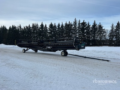 2013 MacDon FD75-D 40 ft Combine Header