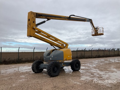 2003 Haulotte HA26PX 4WD Diesel Articulating Boom Lift