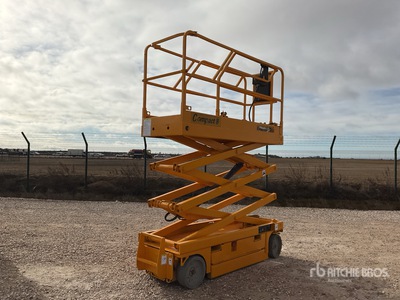 2003 Haulotte COMPACT8 Electric Scissor Lift