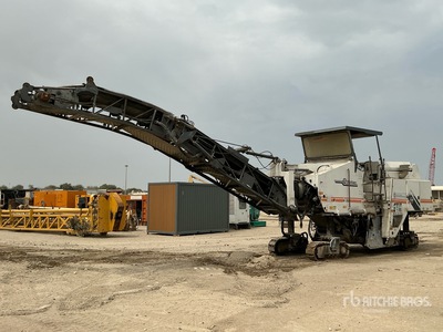 2005 Wirtgen W2000 Tracked Cold Planer