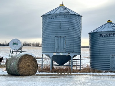 Westeel +/- 1900 bu 5 Ring 1650 bu Grain Bin