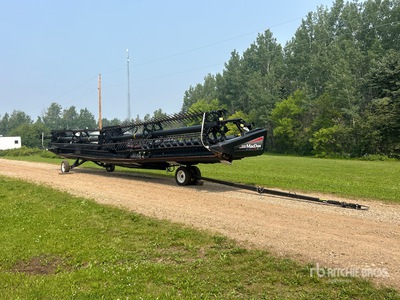 2012 MacDon FD70 40 ft Flex Draper Combine Header
