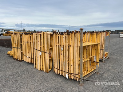 Quantity of (125) Échafaudage