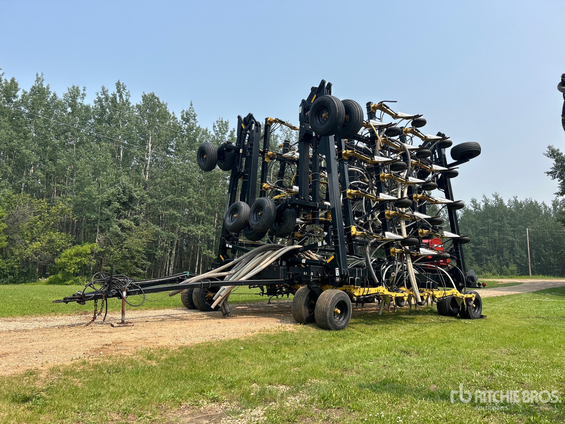2009 SeedMaster 6012 60 ft Tow Behind Air Drill