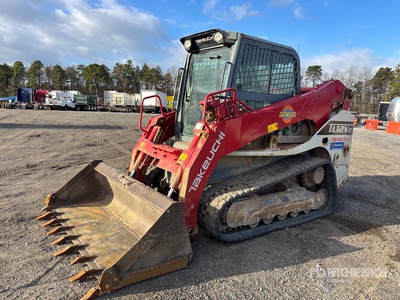 2022 Takeuchi TL12V2 Two-Speed Compact Track Loader