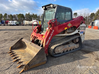 2022 Takeuchi TL12V2 Two-Speed Compact Track Loader