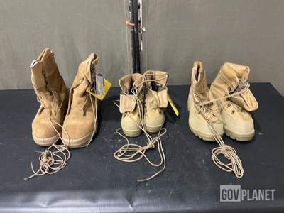 (25) Pairs of Men's Boots