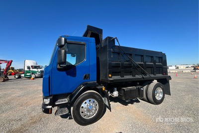 2015 Kenworth K270 4x2 Wywrotka S/A