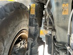 Chassis with Suspension Cylinders