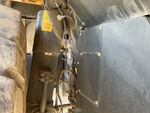 Chassis with Suspension Cylinders