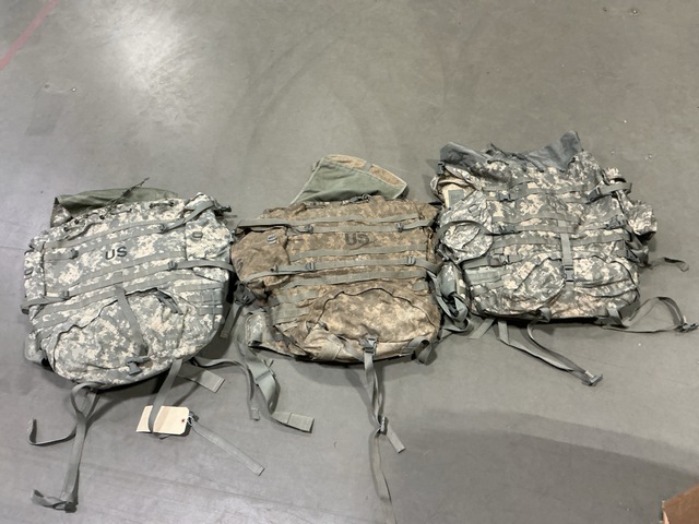 (38) Large Field Packs