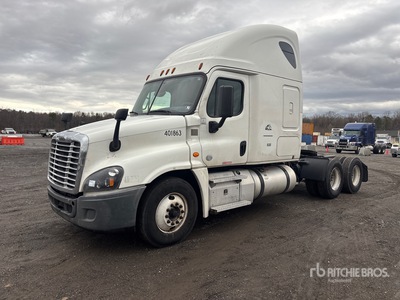 2019 Freightliner Cascadia 125 6x4 T/A Sleeper Truck Tractor