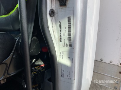 2020 International MV607 4x2 Camion fourgon