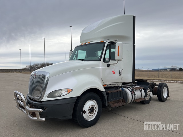 1HSDJSNR4GH207639 International Prostar+ 122 Photo 1