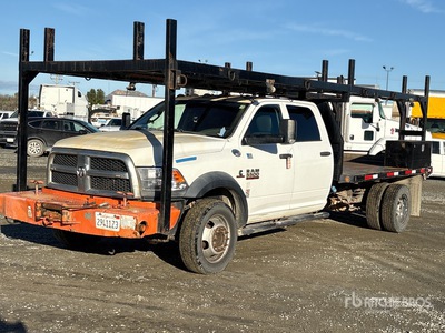 2017 Ram 5500 4x4 Crew Cab Flatbed Truck