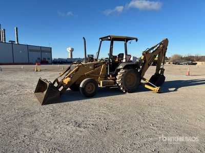 1990 Ford 445C 4x2 Graaflaadmachine