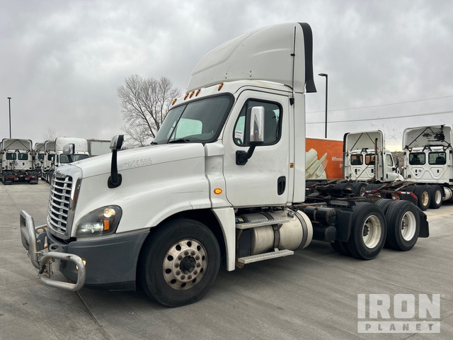 CAMIóN 2017 FREIGHTLINER