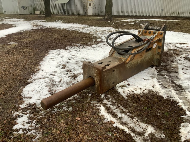 BTI 10000 Hydraulic Breaker