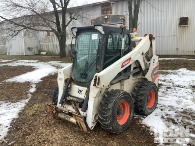 MINI CARGADOR SOBRE RUEDAS 2024 BOBCAT LOADER