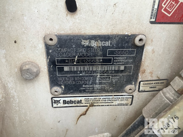 MINI CARGADOR SOBRE RUEDAS 2024 BOBCAT LOADER