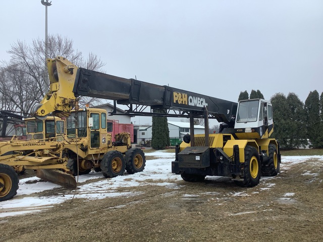 P & H Omega 20 20 ton 4x4 Rough Terrain Crane