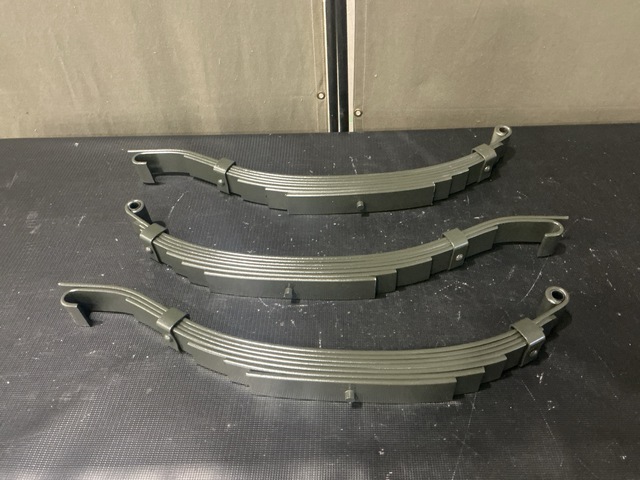 (3) DeVal 1193AS107-1 Leaf Springs