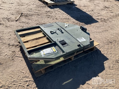 Oshkosh 1719440 U Vehicular Door