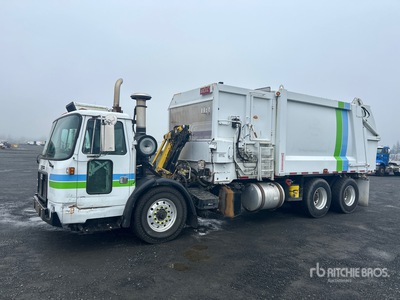 2007 Autocar WXLL 6x4 Side Loader Waste Collection Truck