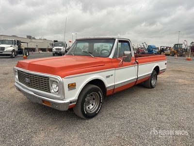 1972 Chevrolet C10 Custom Deluxe 4x2 Pickup