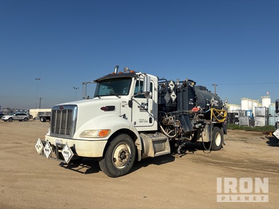 2016 Peterbilt 337 4x2 Treater Truck Ciągnik siodłowy z kabiną dzienną S/A
